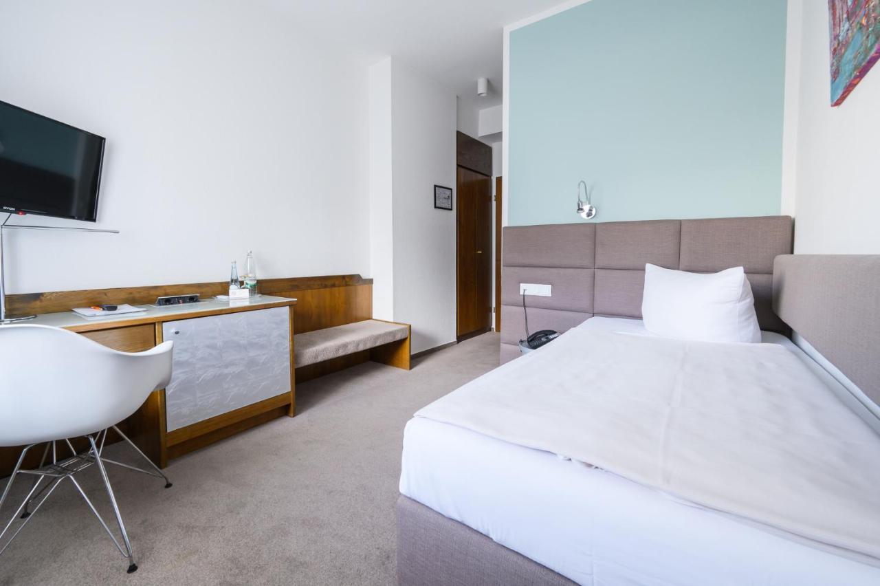 Hotel Kaspar Garni Siegburg Kültér fotó